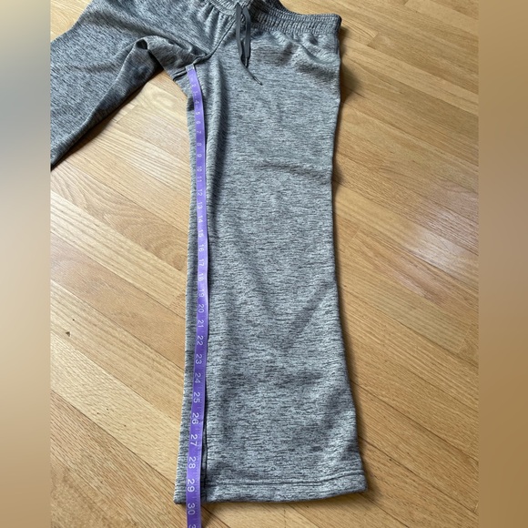 Under Armour Cold Gear Gray Loose Fit Joggers Size Medium Excellent Condition - Picture 7 of 9